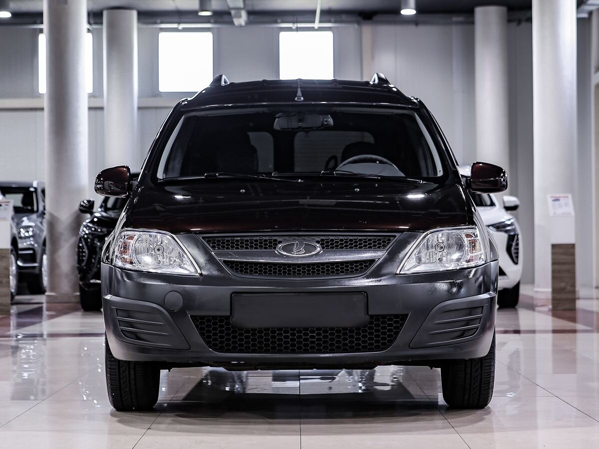 Купить Largus с пробегом